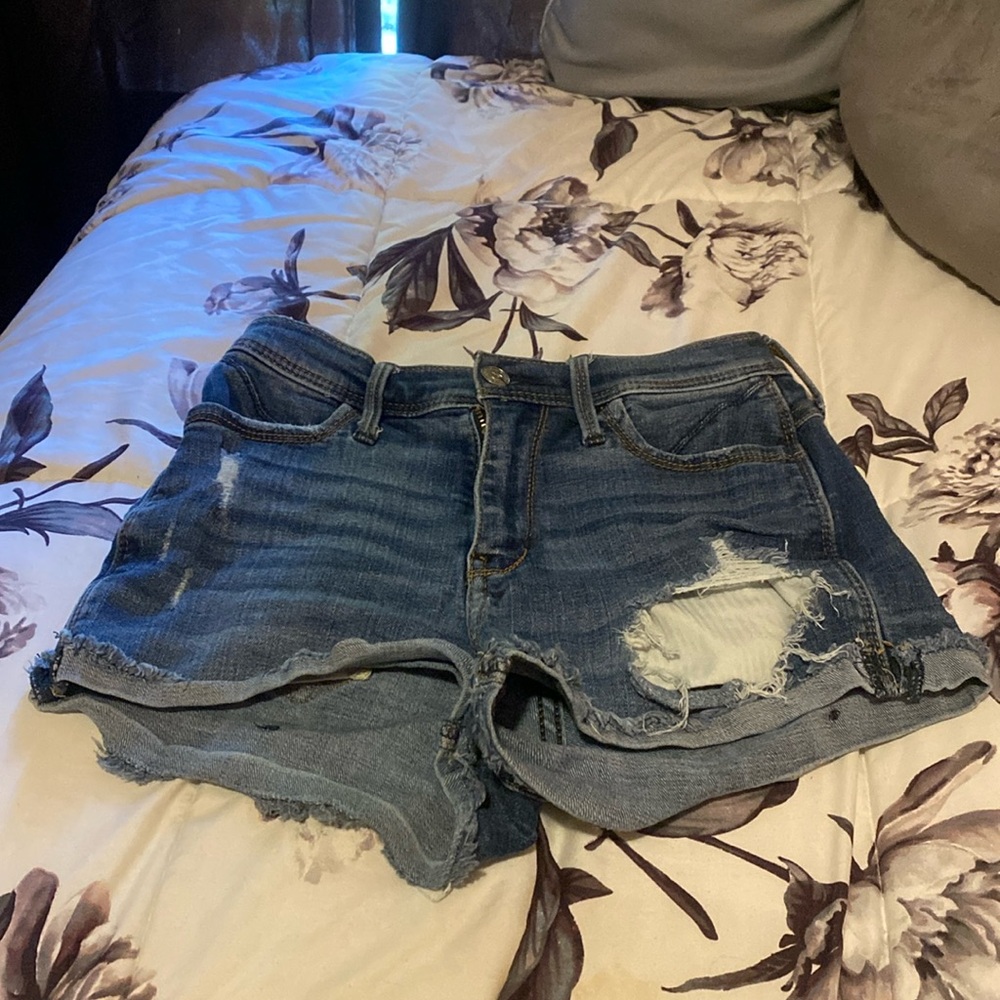 Hollister Jean shorts perfect shape